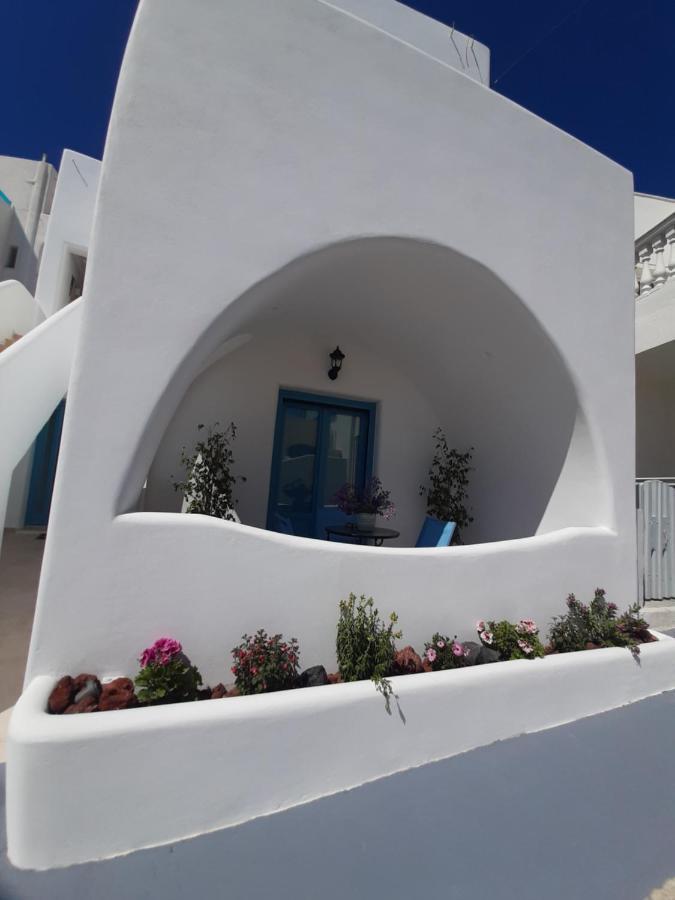 Atlantida Spacious Flat Fira  Exterior photo