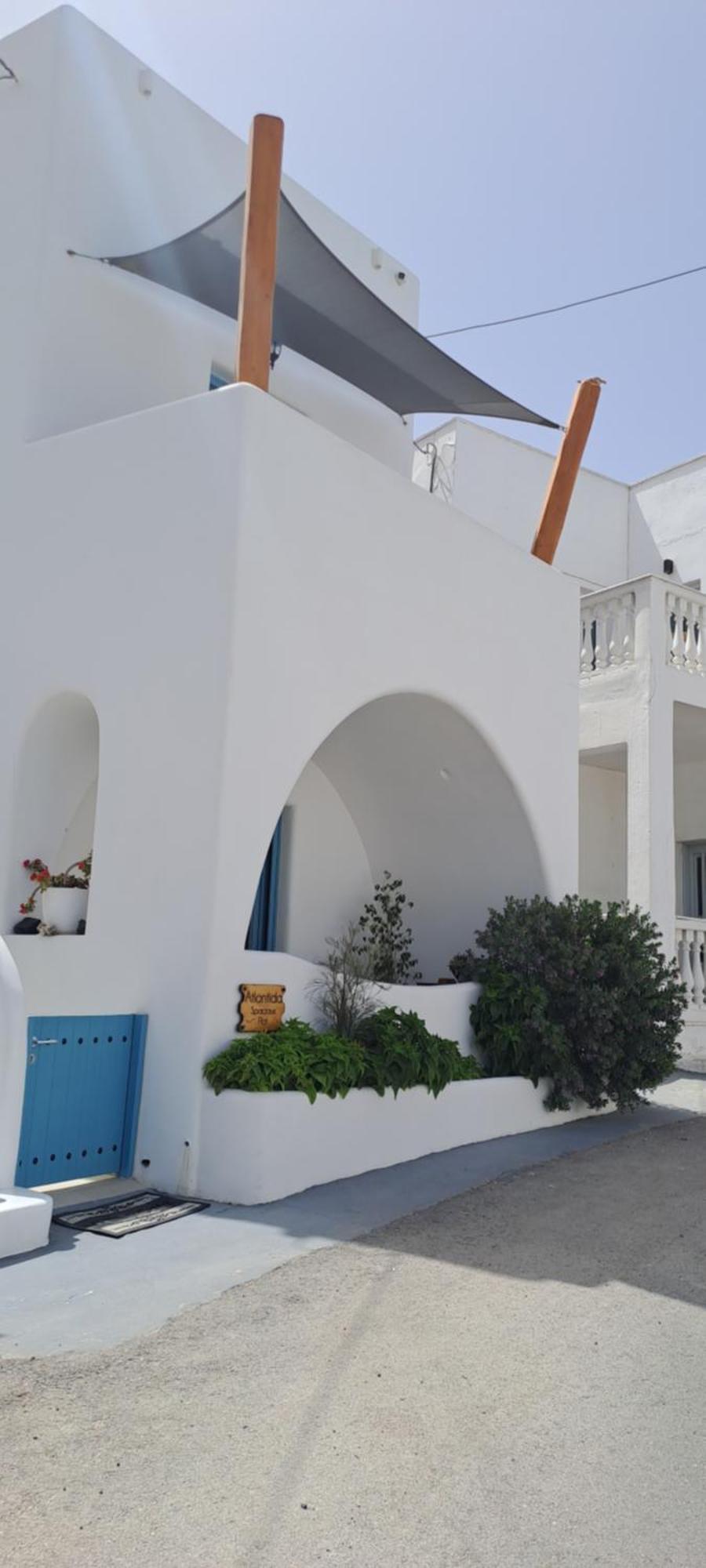 Atlantida Spacious Flat Villa Fira  Exterior photo